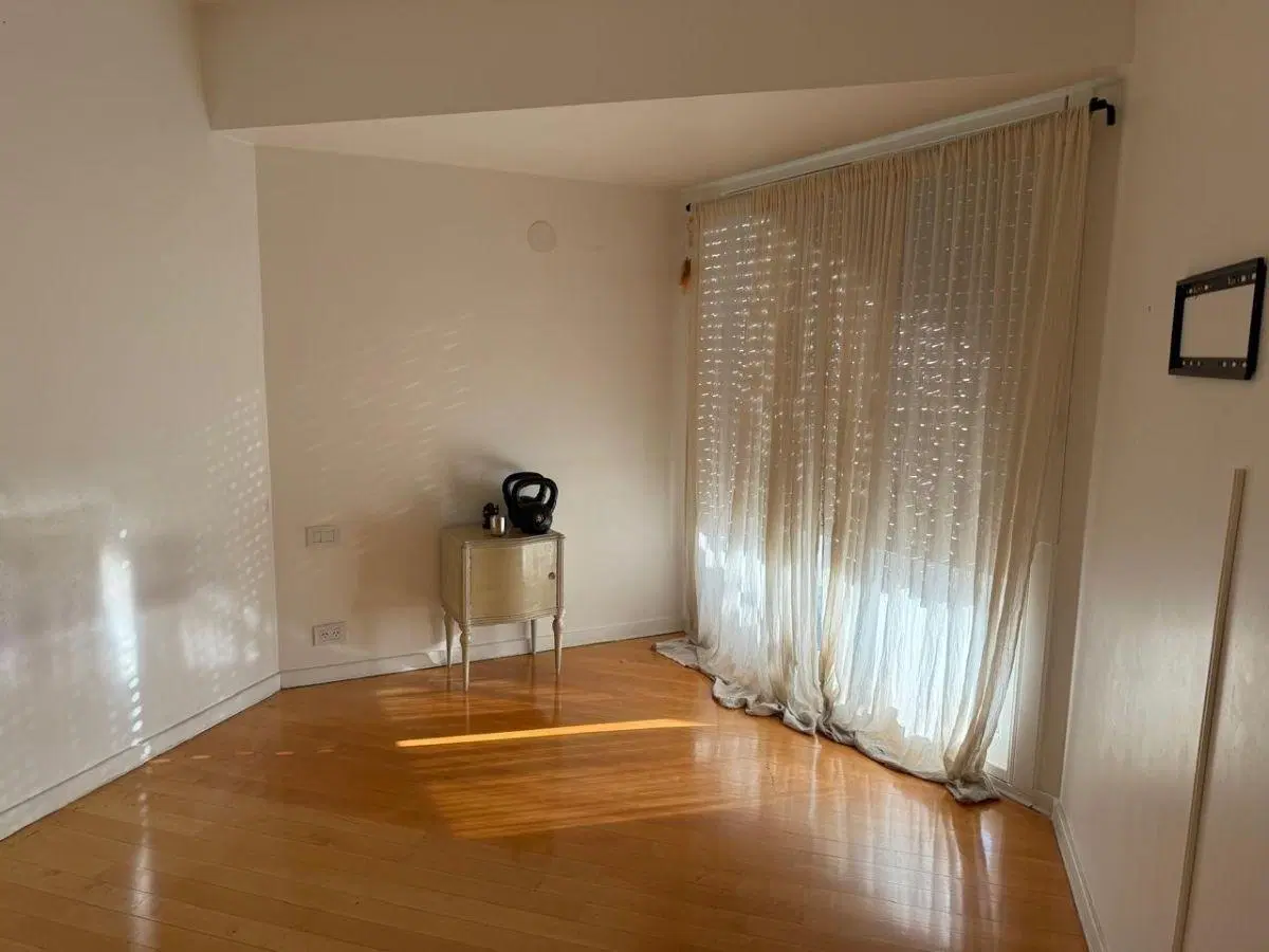 RESERVADO - Departamento, Excelente Ubicacion, 3 Ambientes + Dependencia, Cochera y Seguridad 24 Hs 5