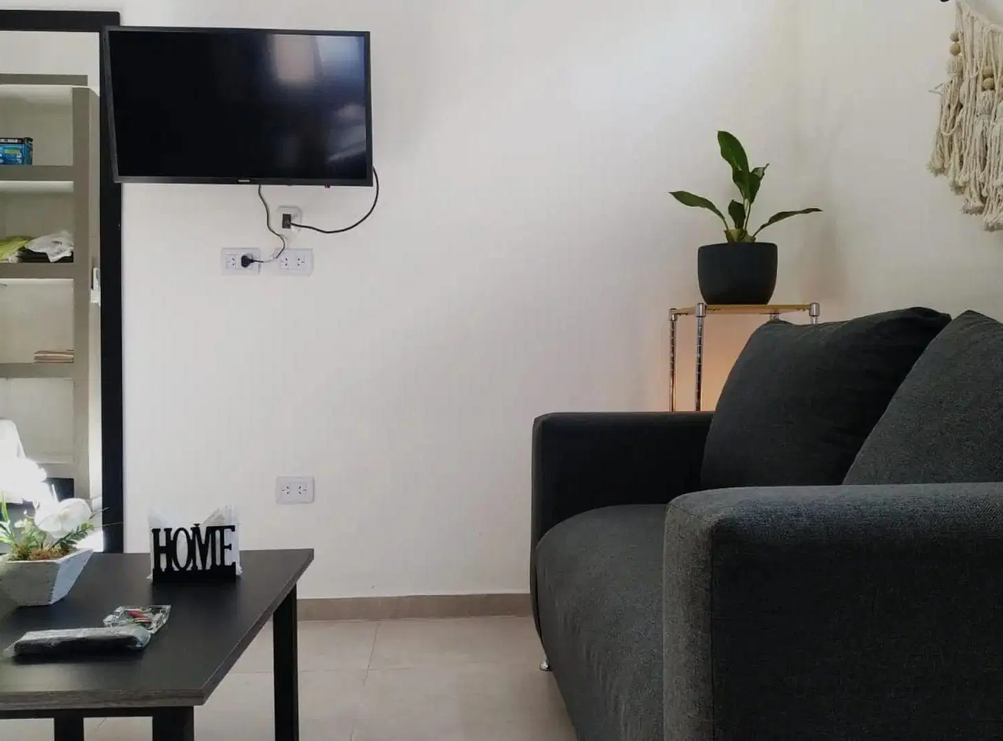 EXCELENTE PH - UN AMBIENTE EN EXCELENTE SECTOR PRÓXIMO AL RÍO Y AV. LIBERTADOR - 4