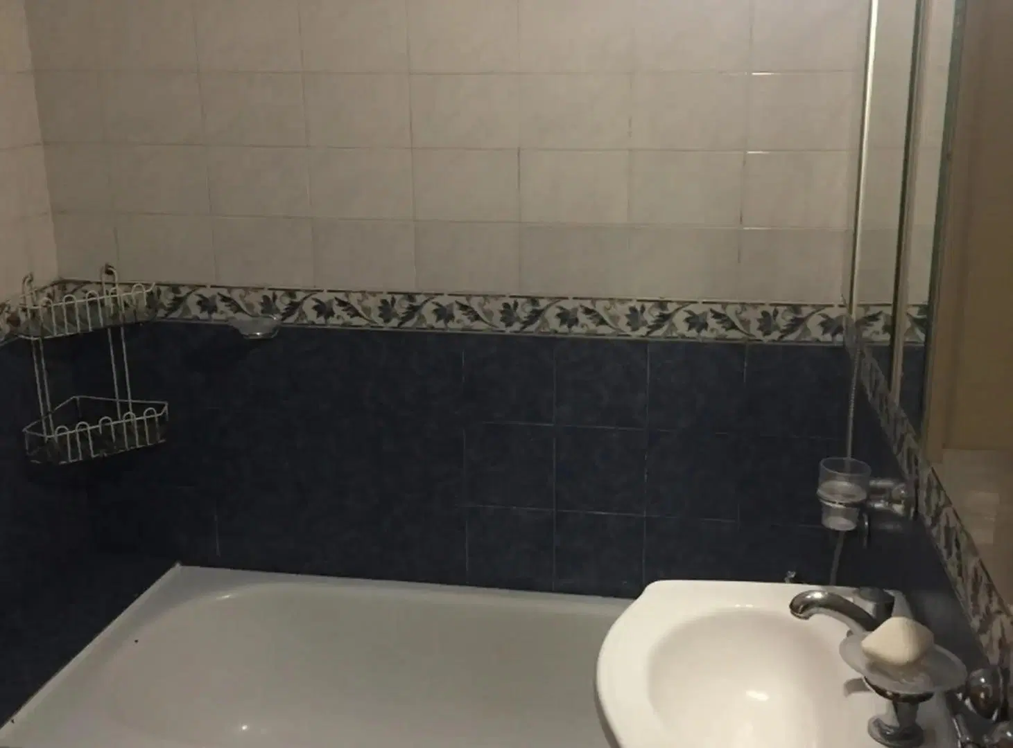 MARTINEZ - Alquiler Casa en Planta Baja, dos dormitorios, patio y terraza 4