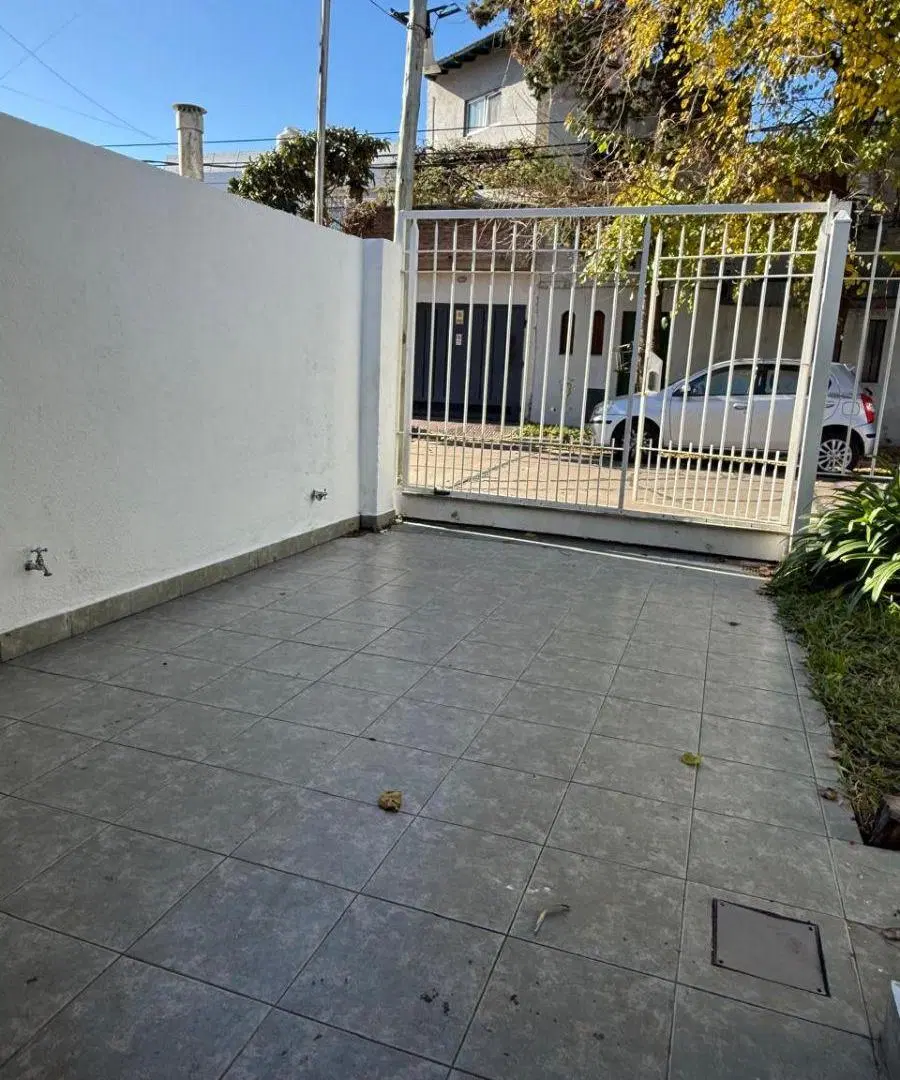 OPORTUNIDAD! CASA EN 1 PLANTA, 6 METROS DE ANCHO CON LINDO PATIO Y TERRAZA 5