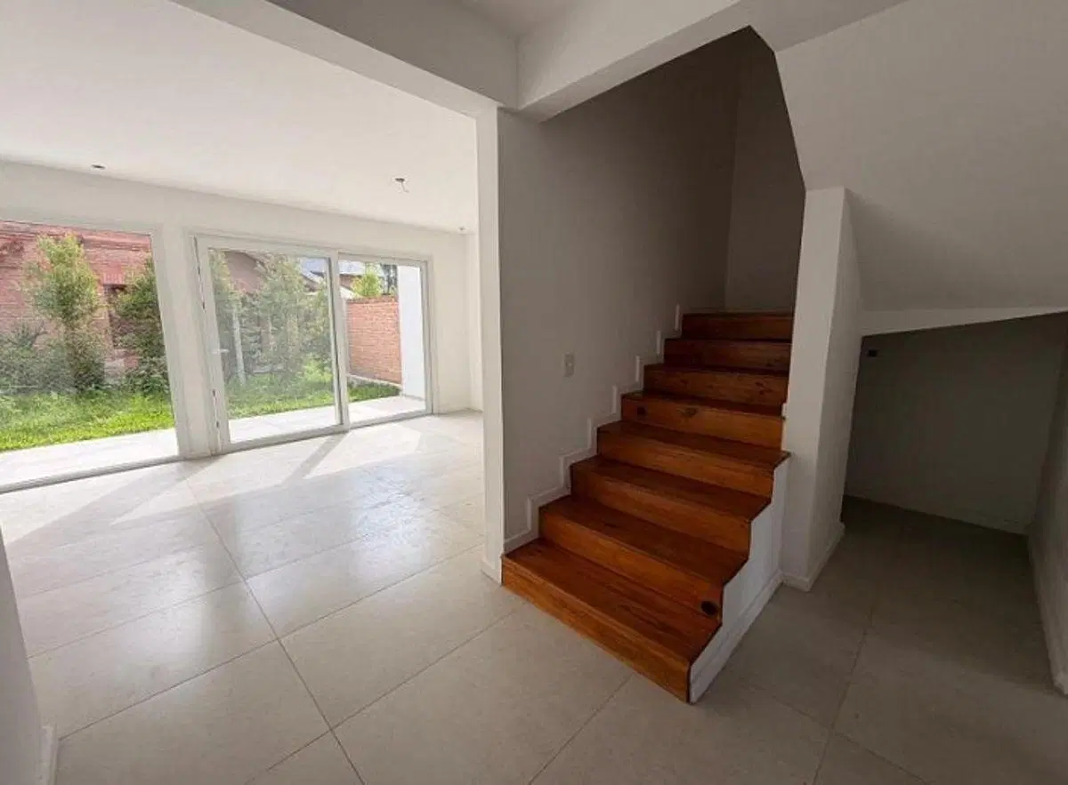 ULTIMA DISPONIBLE!!!! Casa en complejo cerrado A Estrenar, 4 dorm, jardin, terraza 1