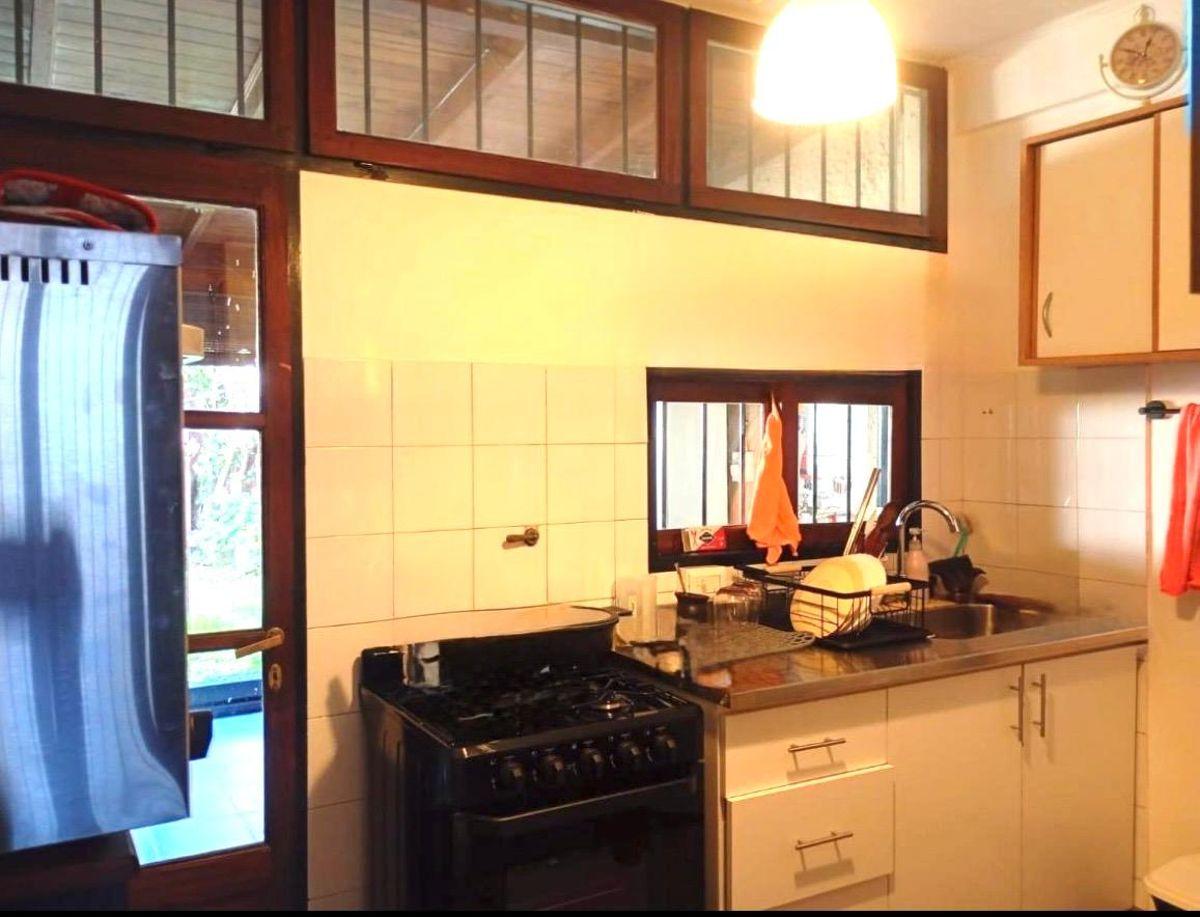 Foto de OPORTUNIDAD EN OLIVOS - VENTA MUY LINDO DUPLEX 3 AMB., imagen 2