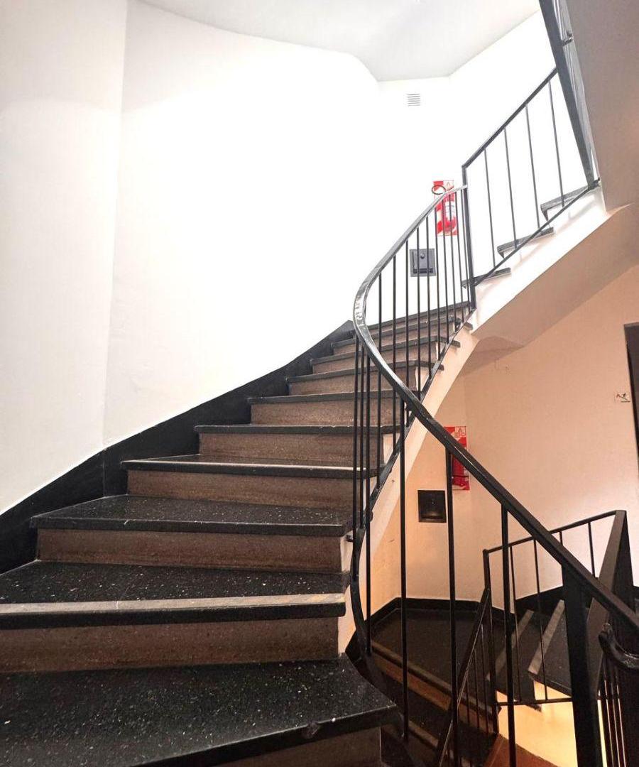 Foto de VENTA - EXCELENTE DPTO. 3AMB. REFACCIONADO EN VICENTE LOPEZ - MUY, imagen 1