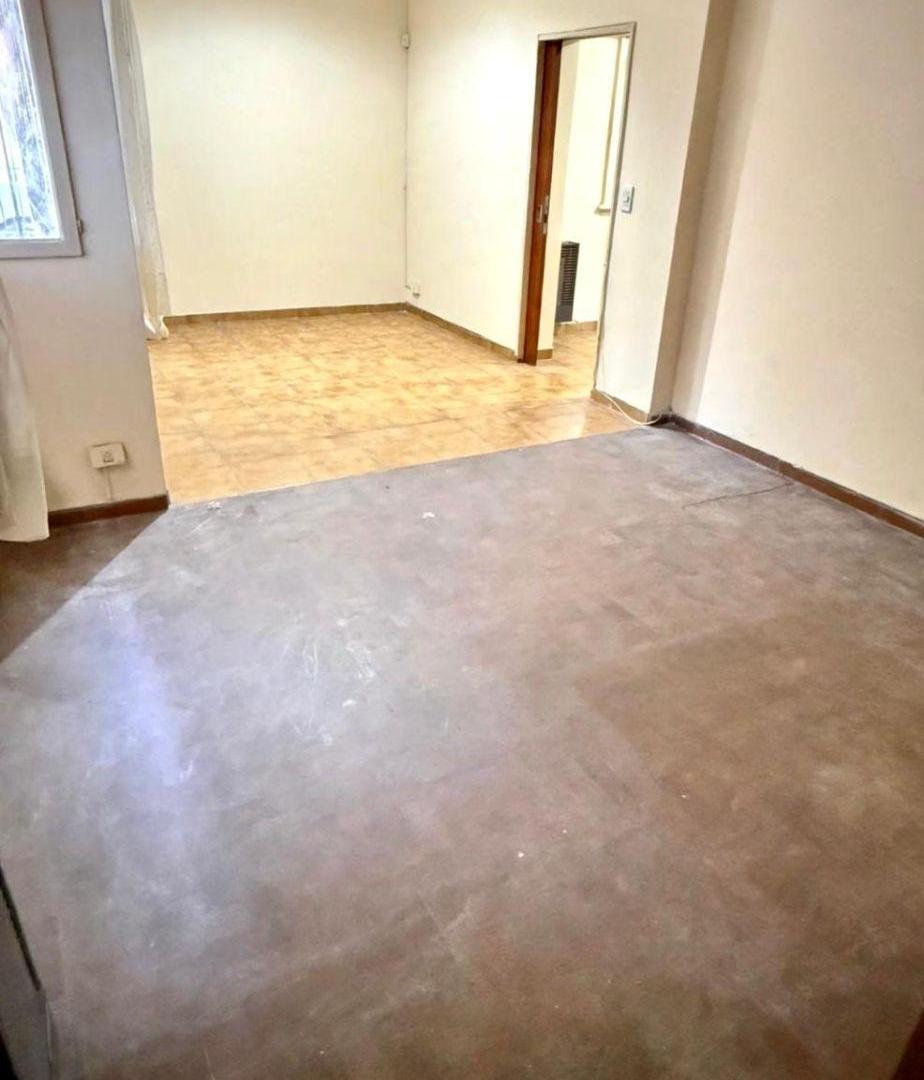 Foto de Excelente casa, 3 / 4 dormitorios, dependencia, lote de 10 x 30, gran, imagen 1