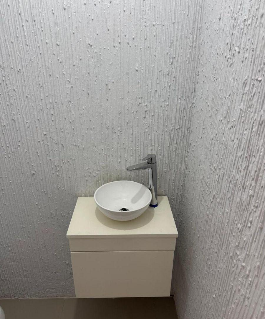 Foto de Excelente duplex a estrenar! 2 domitorios (suite) play, jardin, cochera, imagen 1