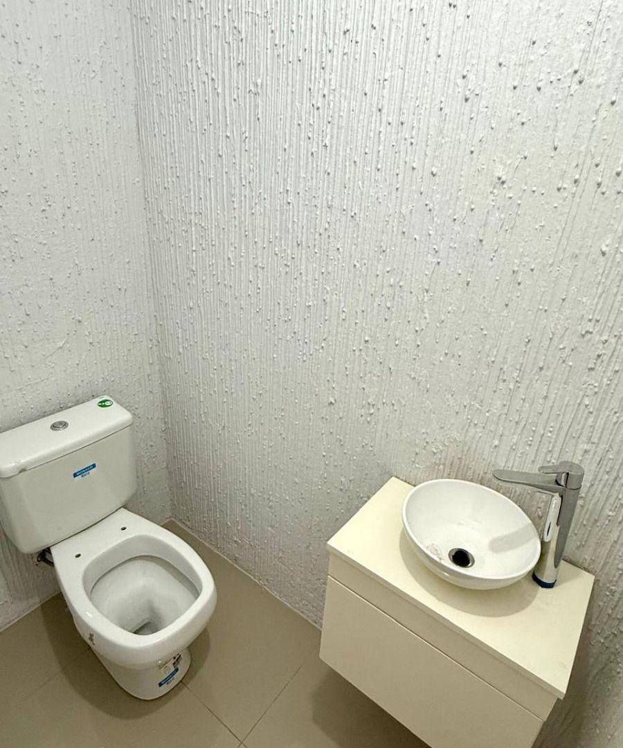 Foto de Excelente duplex a estrenar! 2 domitorios (suite) play, jardin, cochera, imagen 3