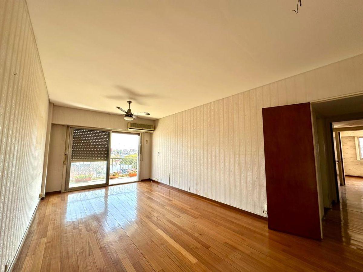 Foto de En Inmejorable ubicacion! Depto vista al rio, 3 dorm + dep, balcon, imagen 3