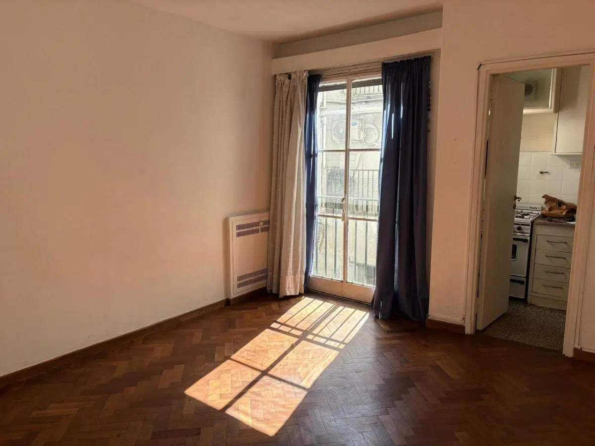 Venta 3 ambientes 50 m² super luminoso 2