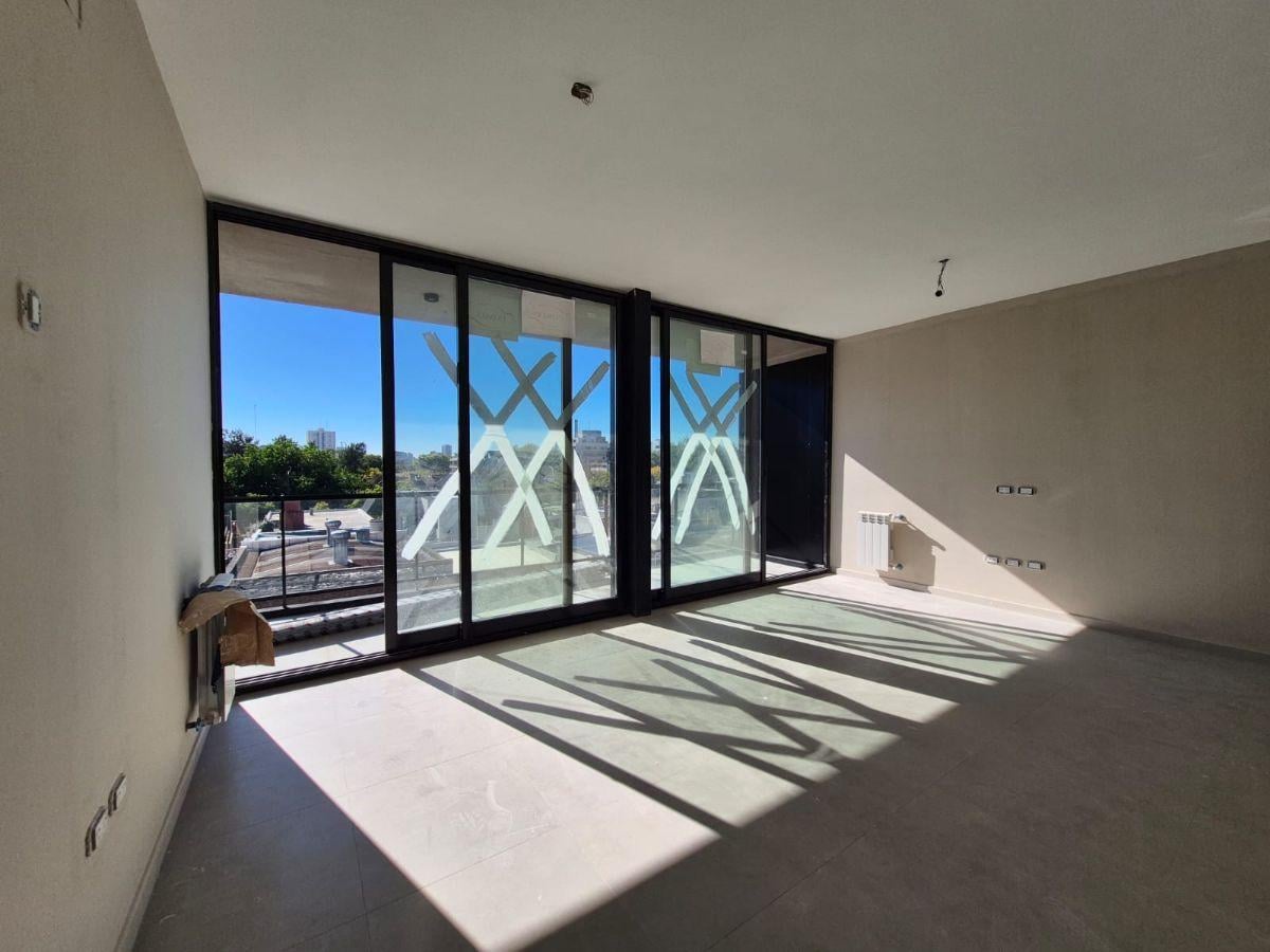 2 Ambientes en Venta en Saavedra!
