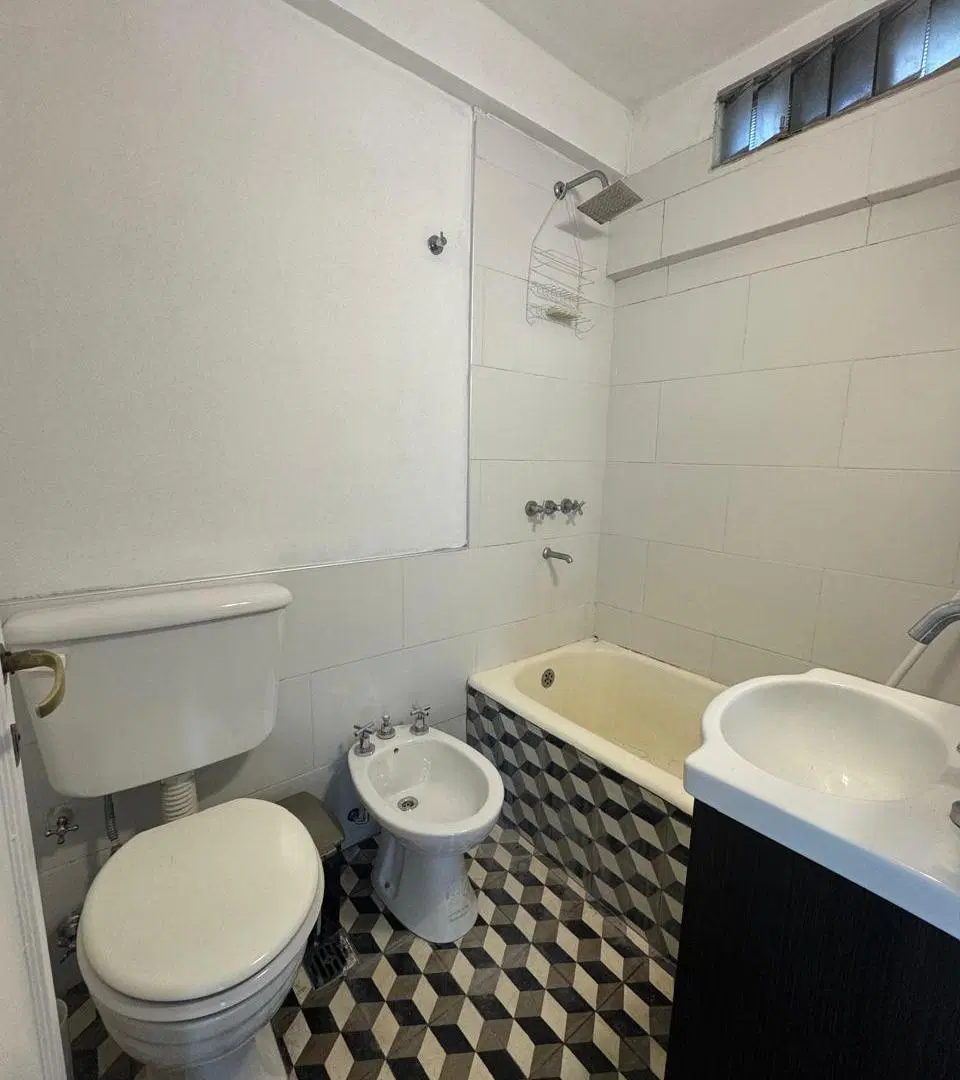 Venta Monoambiente Super Luminoso Recoleta 1