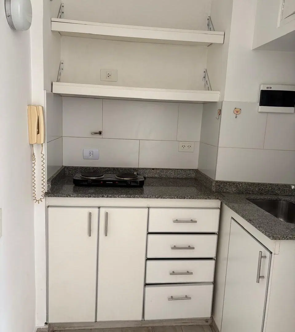 Venta Monoambiente Super Luminoso Recoleta 5