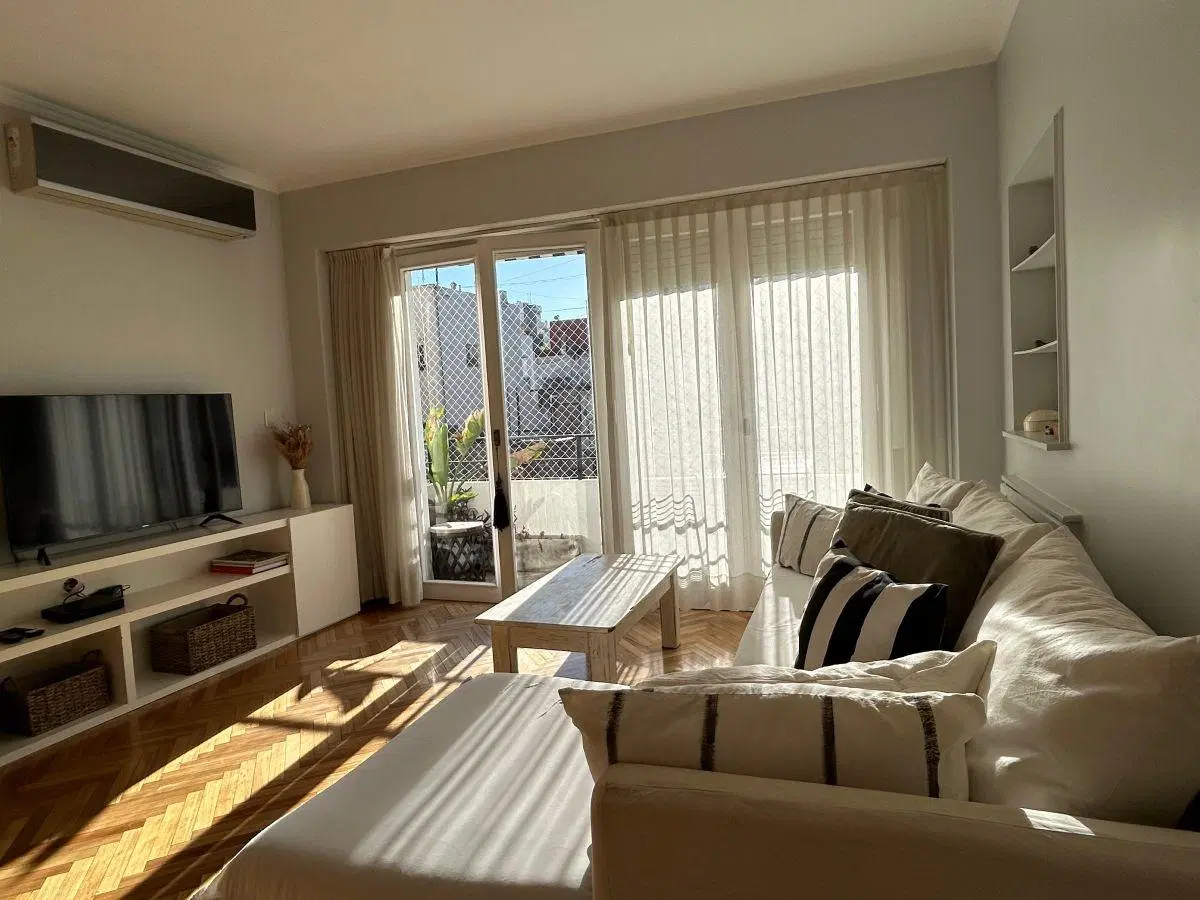 VENTA - Recoleta - 3 amb reciclado. Piso alto. Balcón. 5