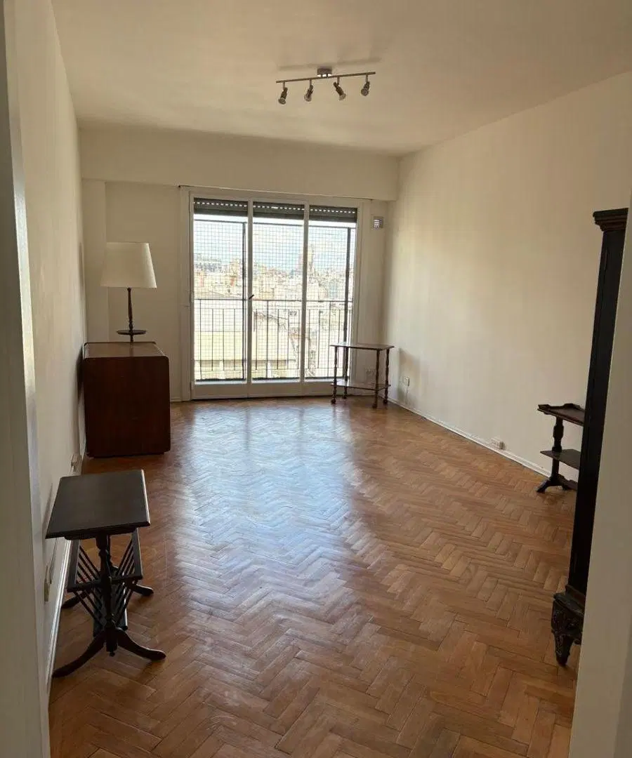 Venta Recoleta 3 ambientes. Super luminoso piso 12 2