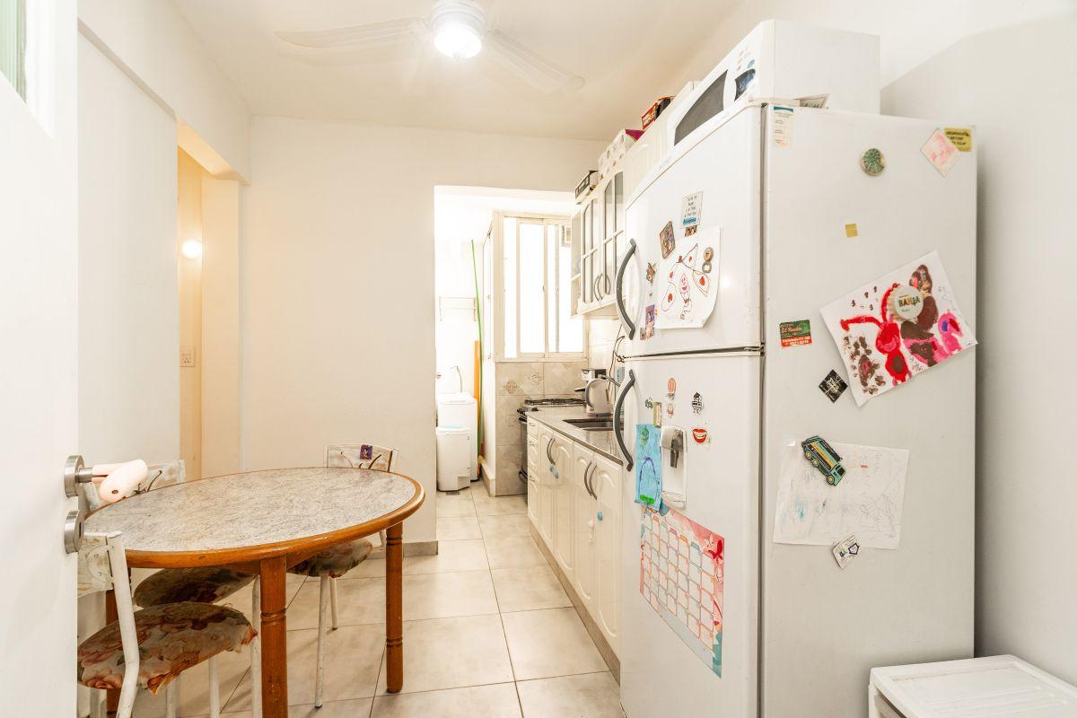 Foto de DEPARTAMENTO - VENTA - 4 AMBIENTES - DEPENDENCIA - ALMAGRO - APTO, imagen 4