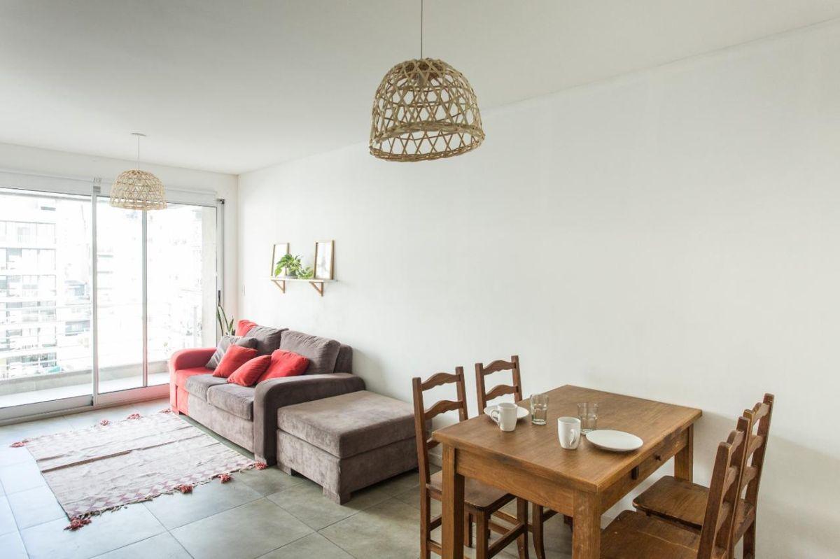 Foto de Venta departamento súper luminoso con balcón y amenities, imagen 2