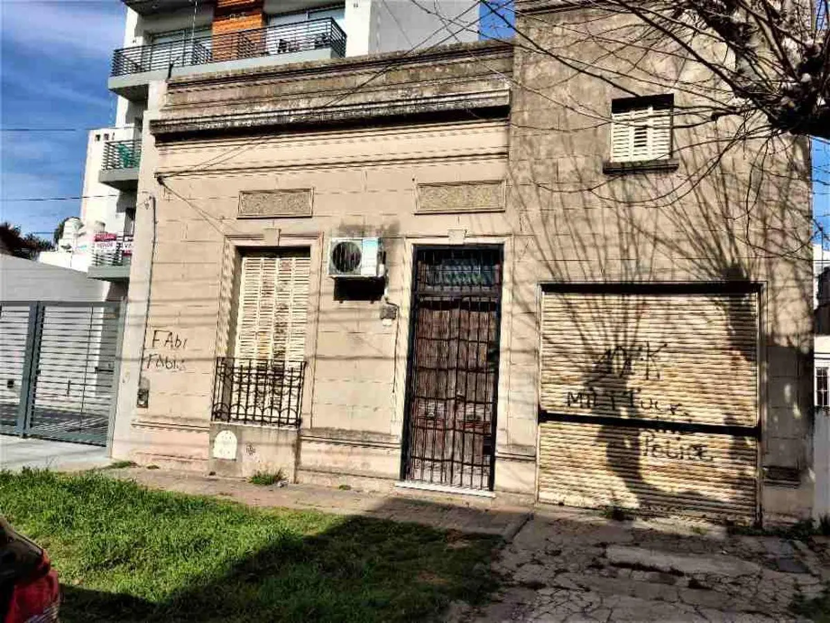 Terreno de 299 m² en venta en Villa Las Rosas 1