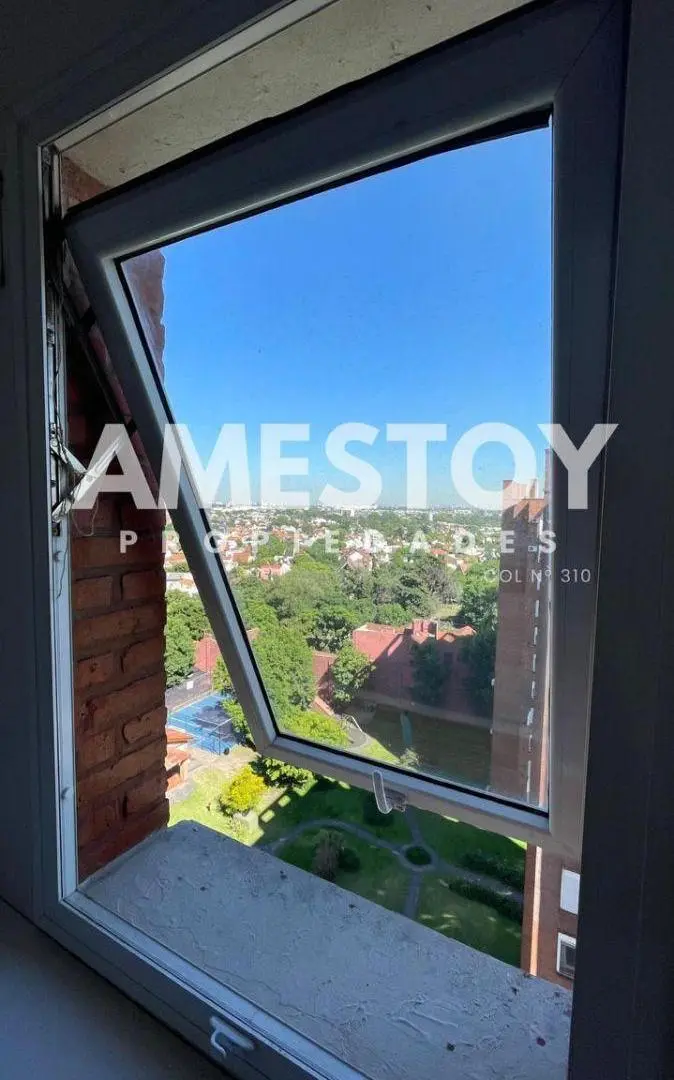 Departamento de 3 ambientes en venta en Bernal Barrio Parque 3