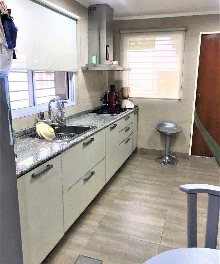 Foto de CASA EN ALQUILER EN BARRIO PARQUE BERNAL TRES DORMITORIOS DEPENDENCIA, imagen 2