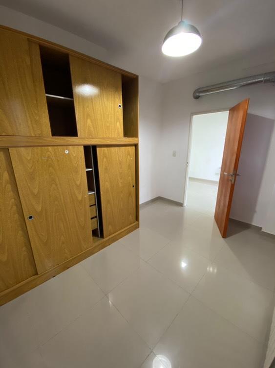 Precioso Departamento 3 Ambientes con Cochera en Quilmes 1