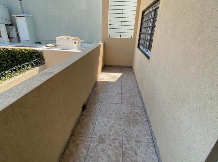 Imperdible PH 3 ambientes primer piso por escalera en Bernal Oeste 3