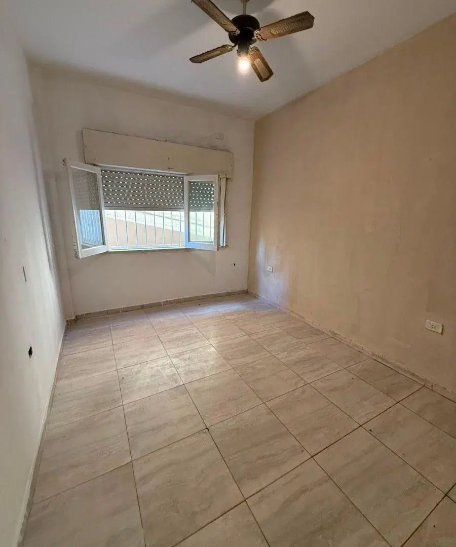 ¡Depto 3 ambientes con patio en Bernal Oeste! 1