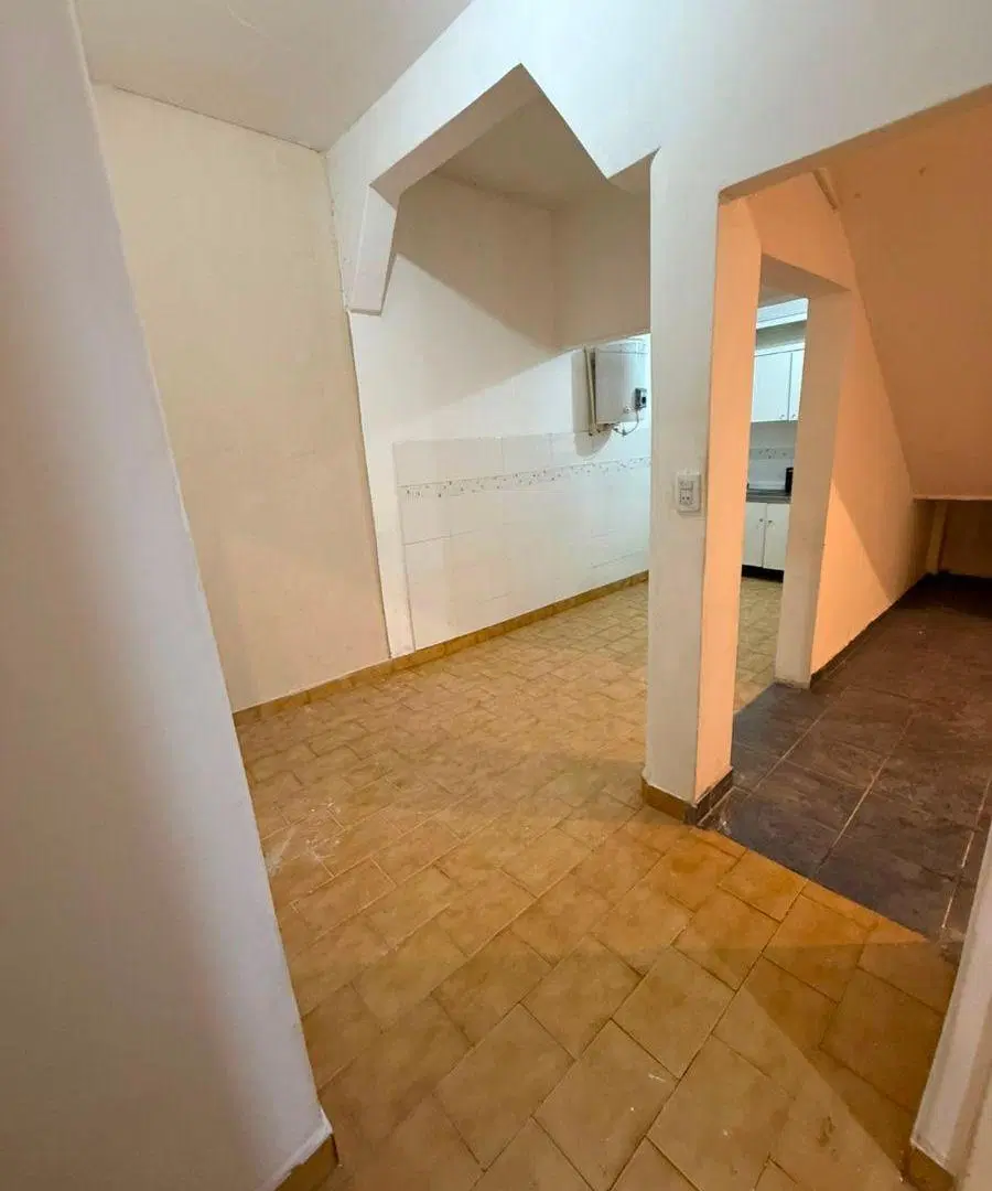 ¡Depto 3 ambientes con patio en Bernal Oeste! 5