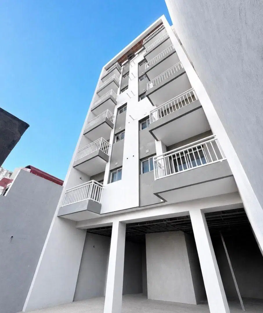 ¡Departamento Semipiso en Quilmes con Doble Balcon! 8