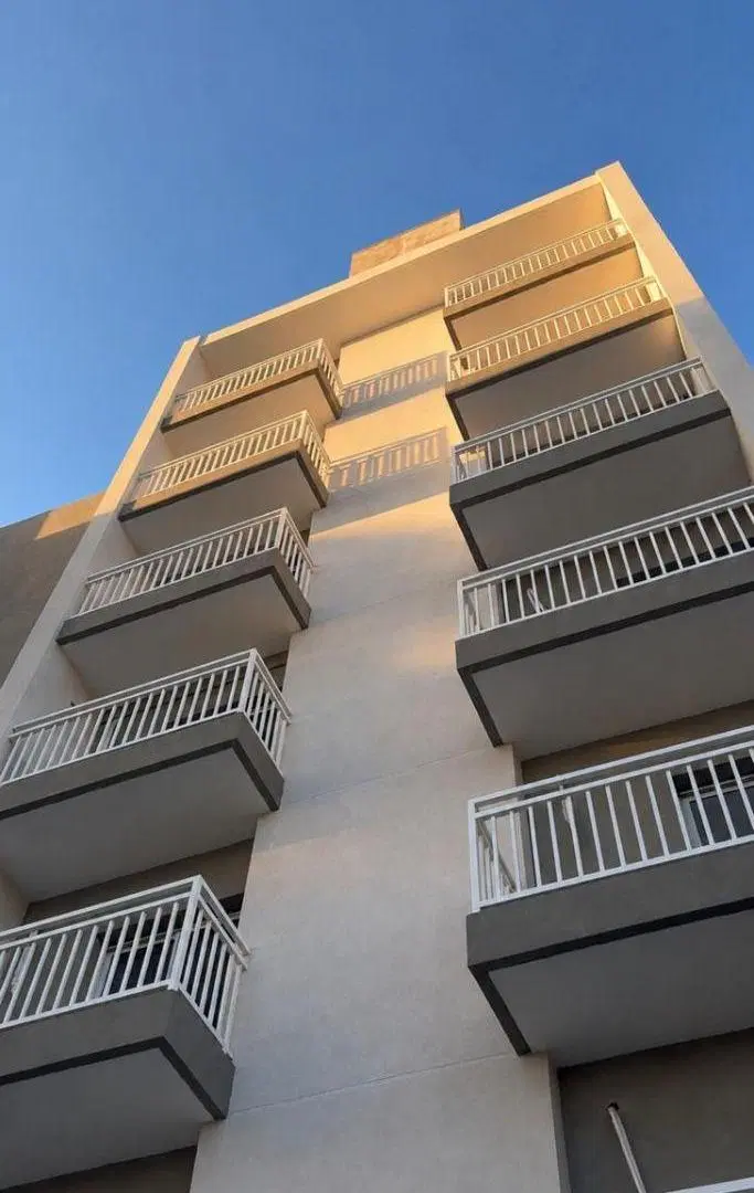 ¡Departamento Semipiso en Quilmes con Doble Balcon! 4