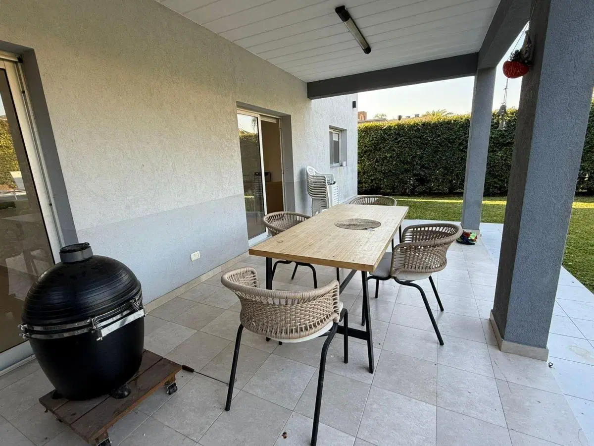Imperdible casa en alquiler en Altos de Hudson I 3