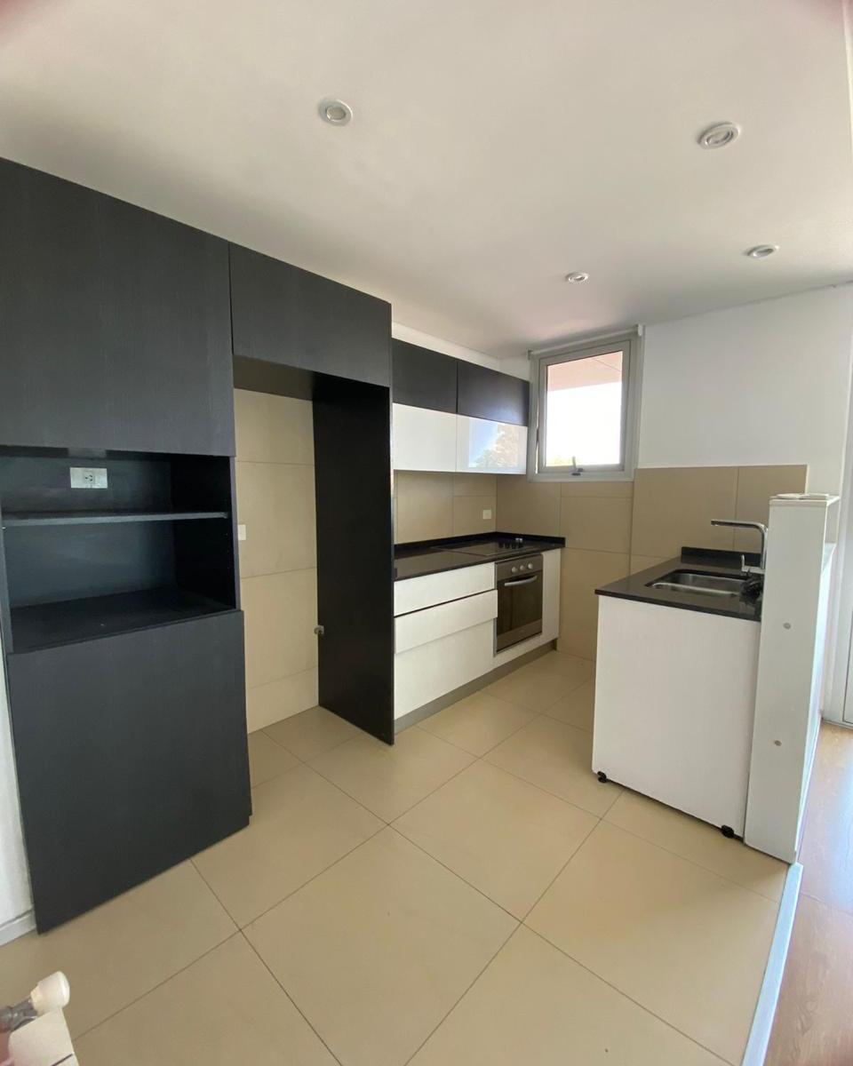 Departamento de 55 m² con 1 habitación en venta en Quilmes