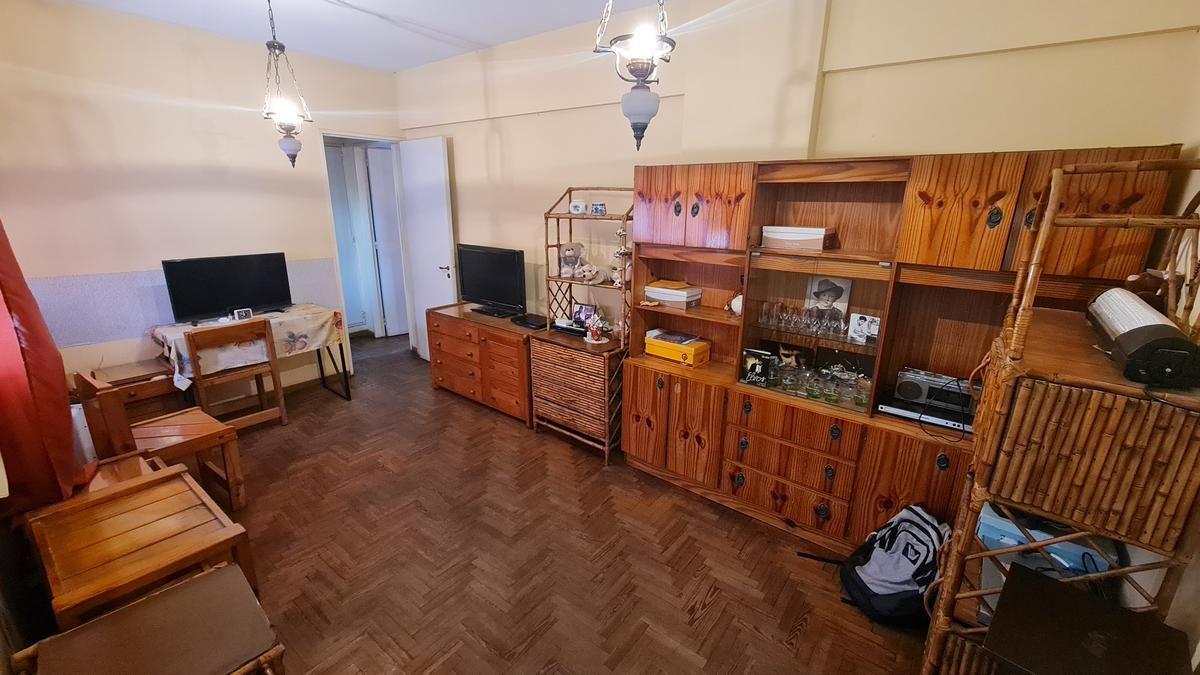 Venta departamento 2 ambientes Quilmes Centro