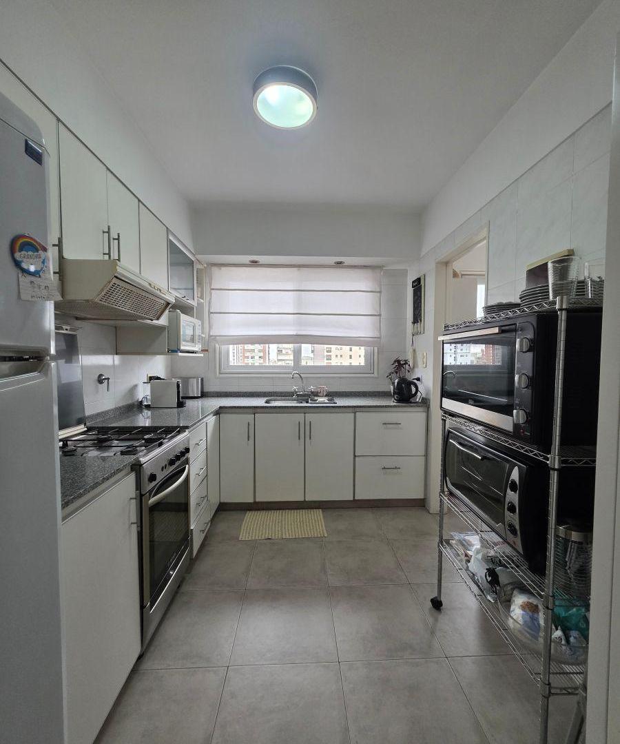 Foto de Departamento de 3 ambientes c/cochera en venta Quilmes, imagen 4