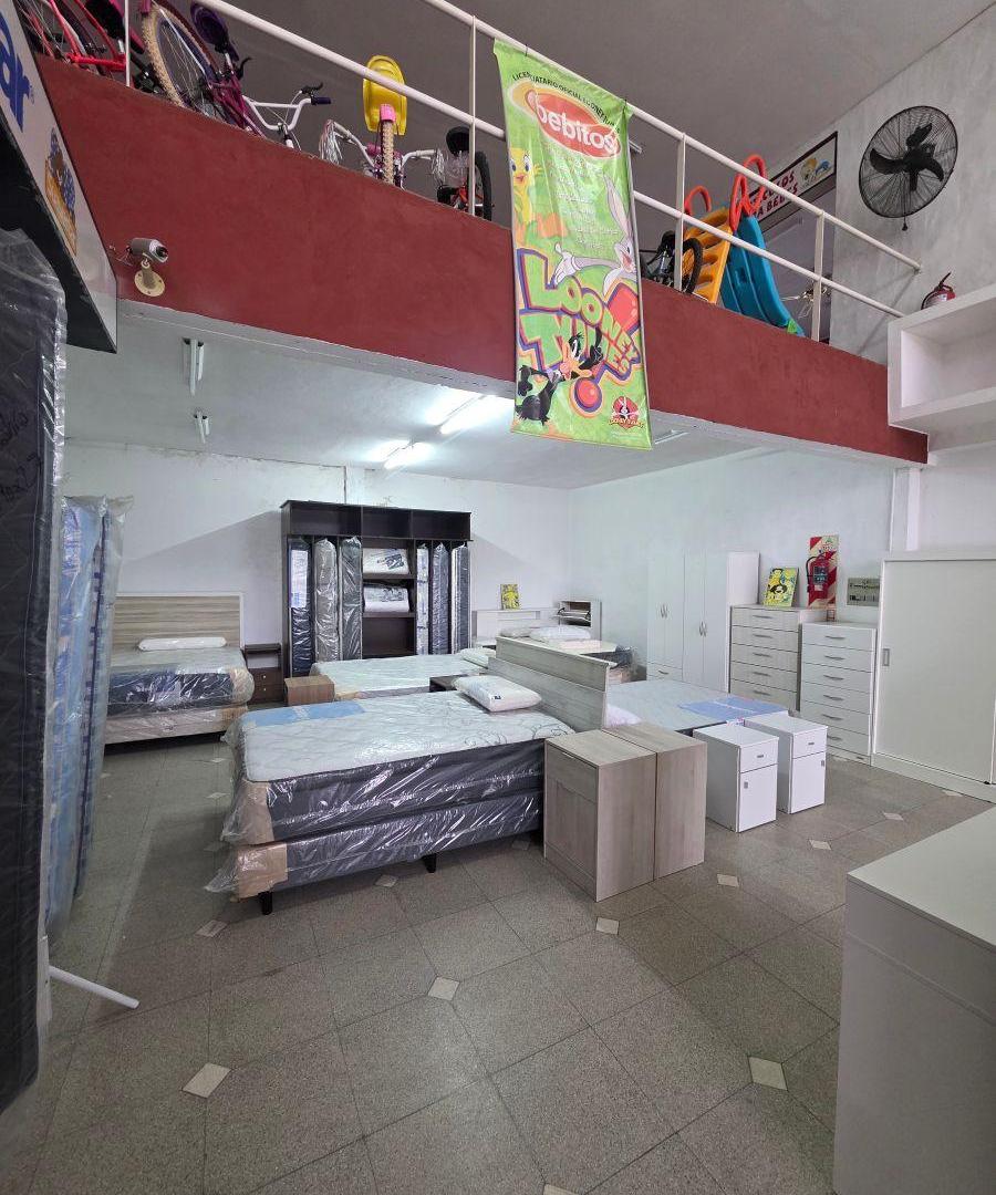 Foto de Local comercial de 220 m² en venta en Berazategui, imagen 3