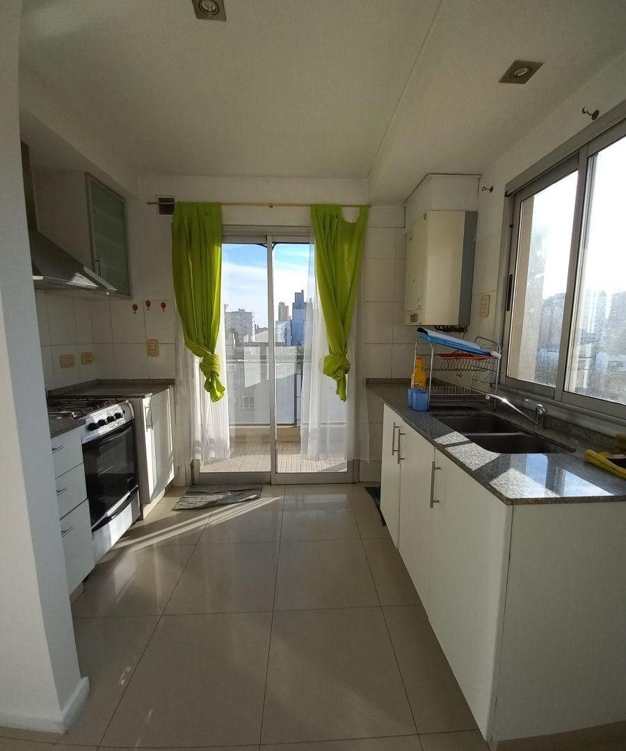 Foto de Departamento en alquiler 2 ambientes en Quilmes cochera, imagen 1