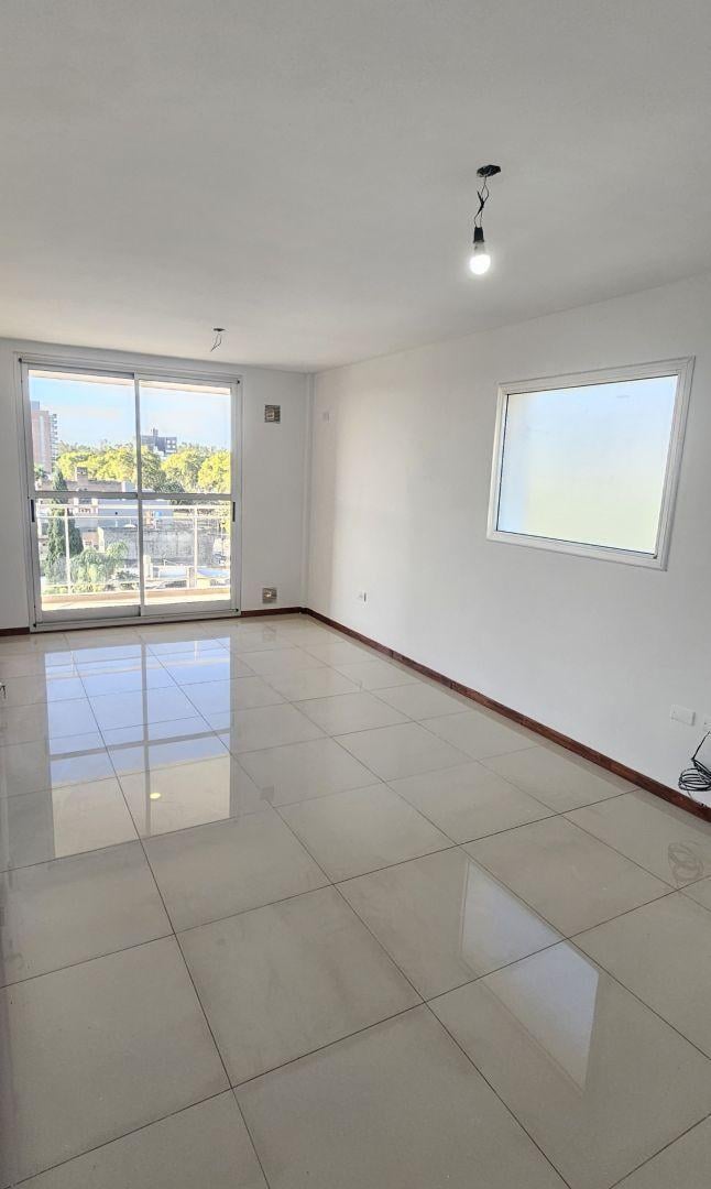 RUEDA 2200