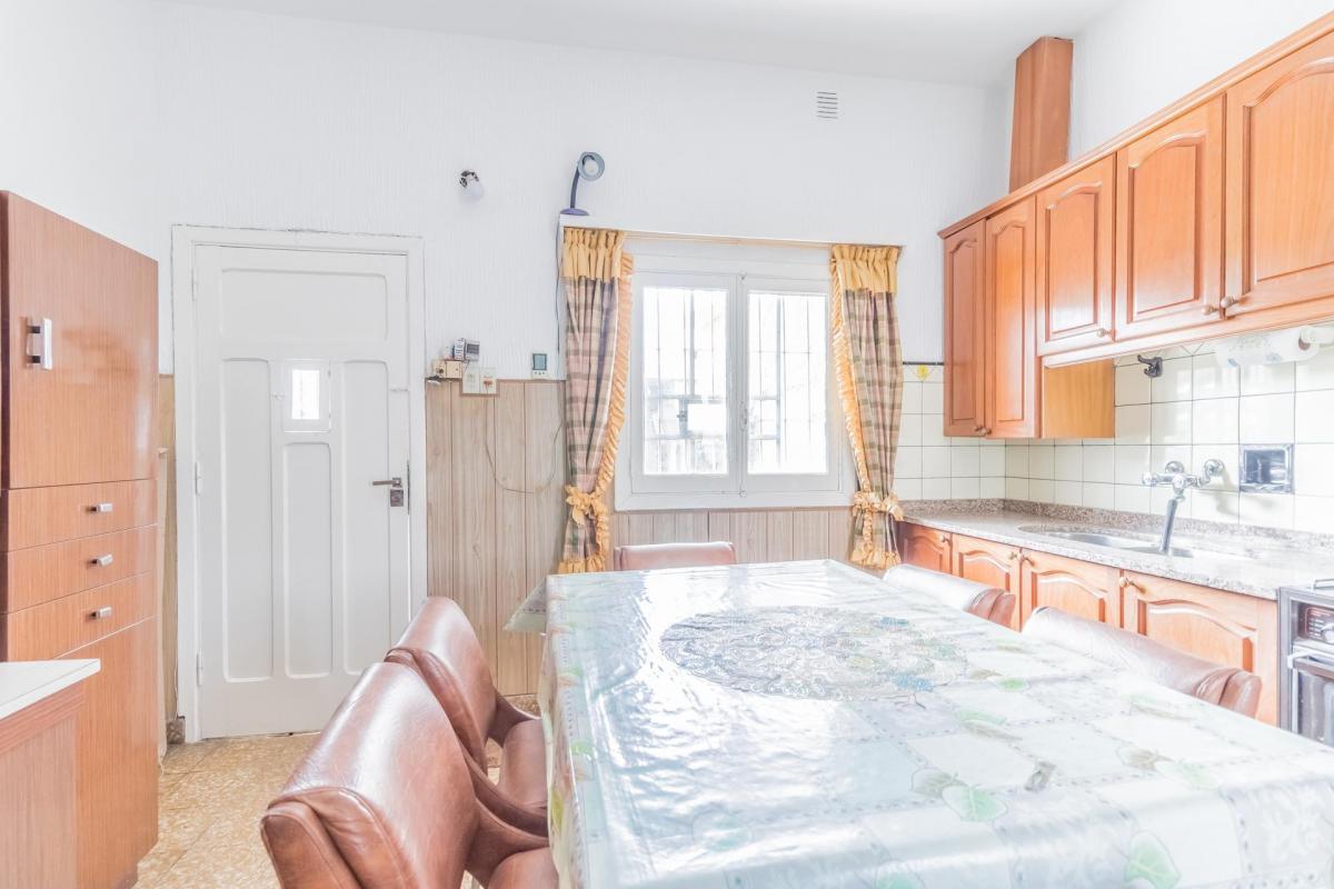 Casa en Venta en Berazategui Oeste de 3 Dorm. y Cochera 4
