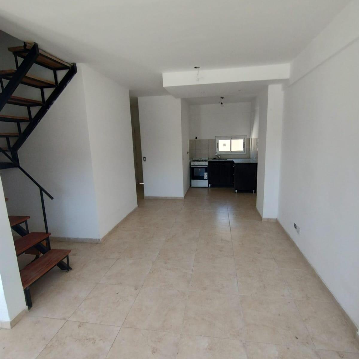Duplex A Estrenar En Berazategui Oeste - 2 Dormitorios Y Cochera
