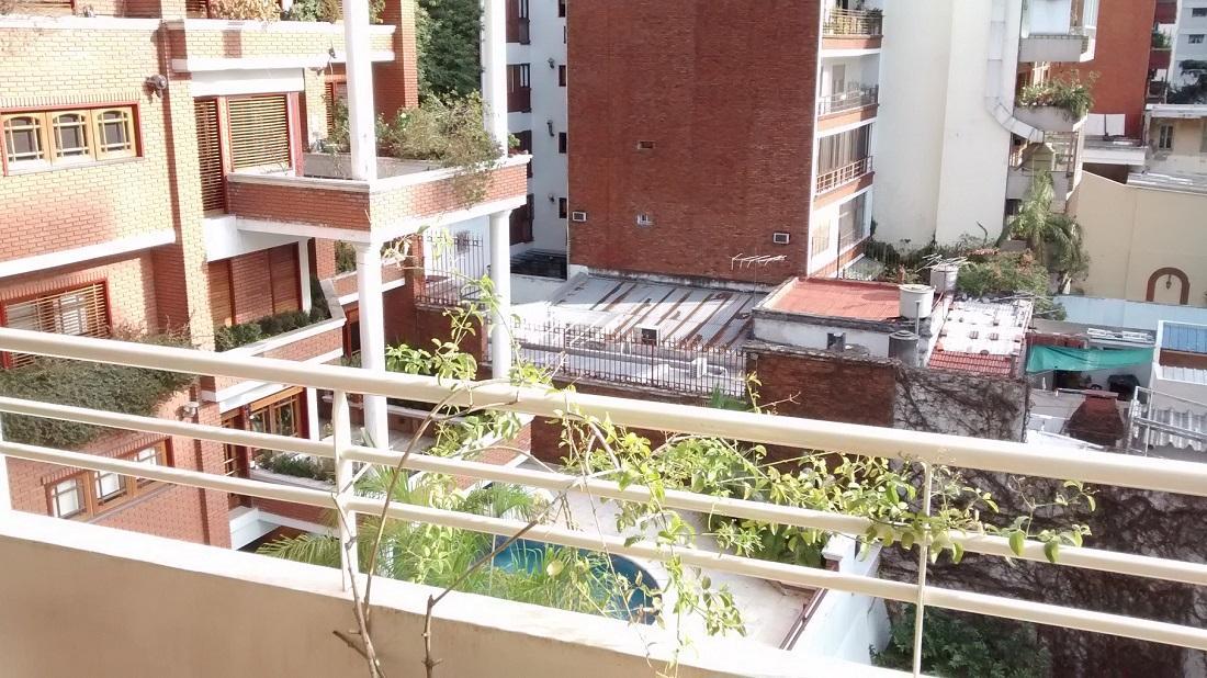 Excelente Piso en Área Preferencial con Baulera y 2 Cocheras. 5