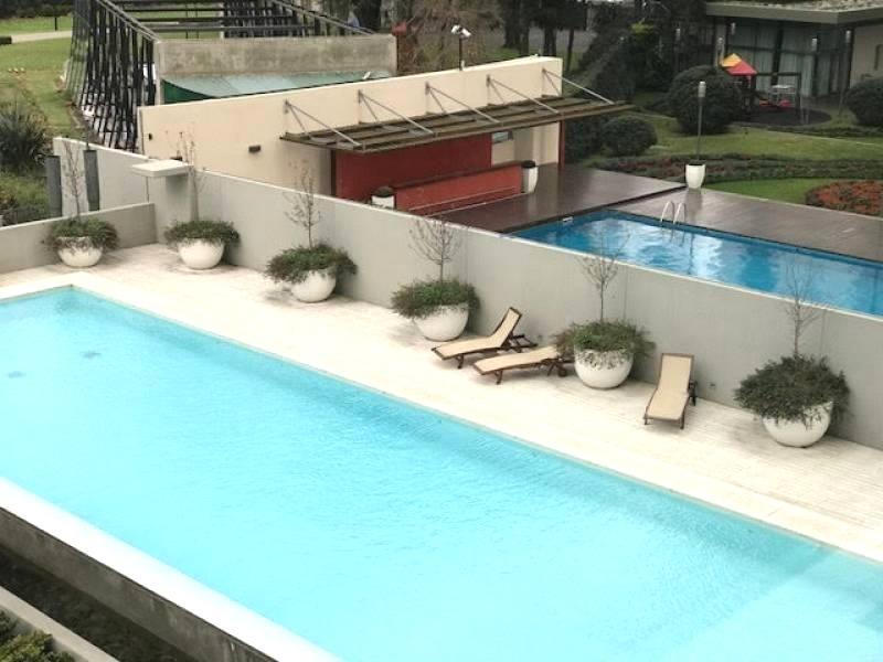 Impecable Unidad con 3 Amplias Suites, Baulera y 2 Cocheras. 5