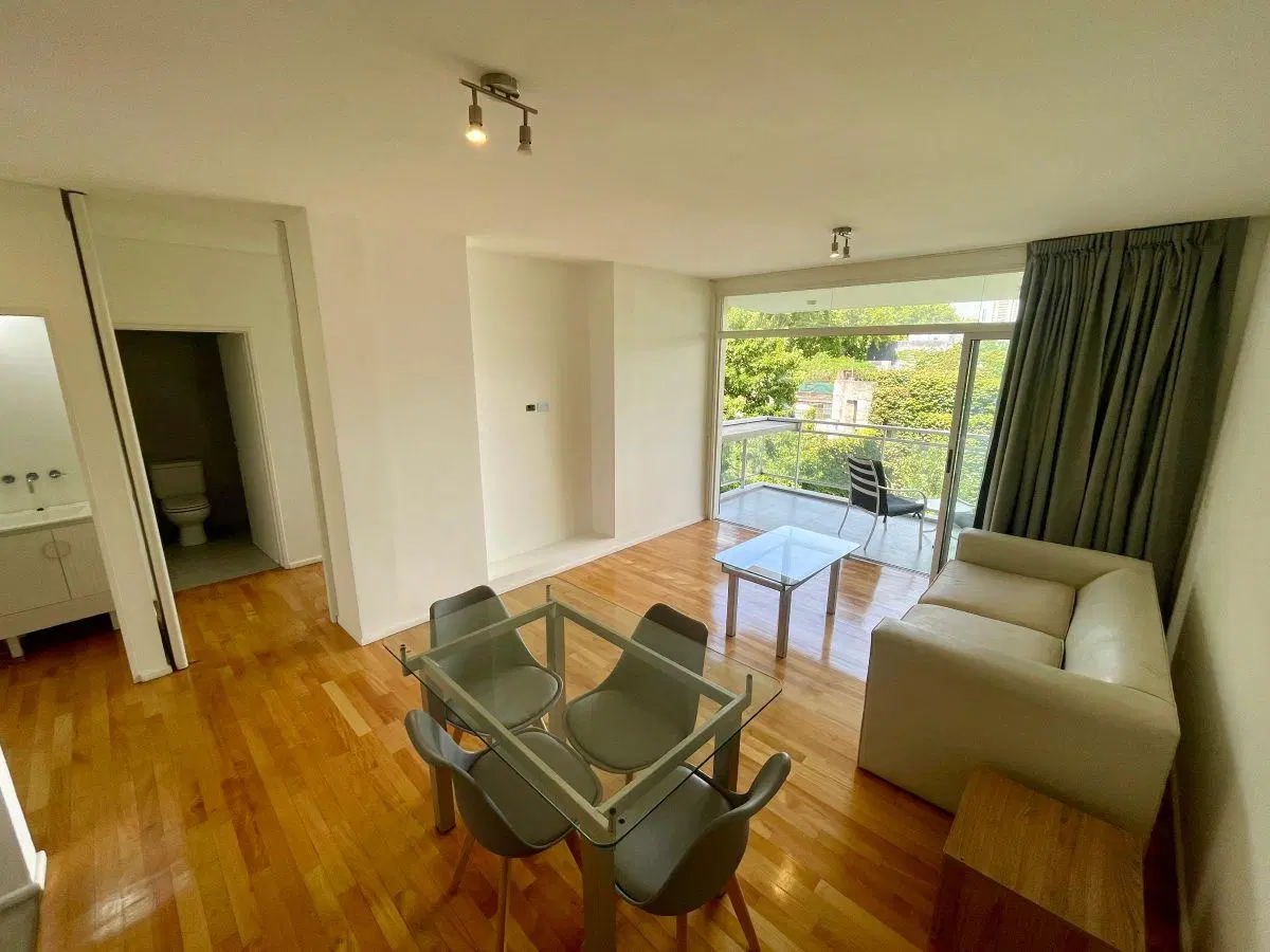 Excelente 2 ambientes con balcón aterrazado en Palermo. 2