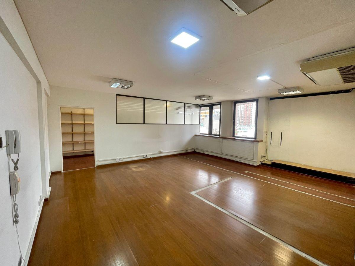 Foto de Oficina en edificio corporativo con ubicación preferencial y con 2, imagen 3