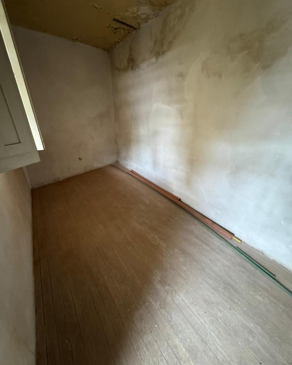Venta, departamento de pasillo 2 dormitorios, zona Pichincha Rosario