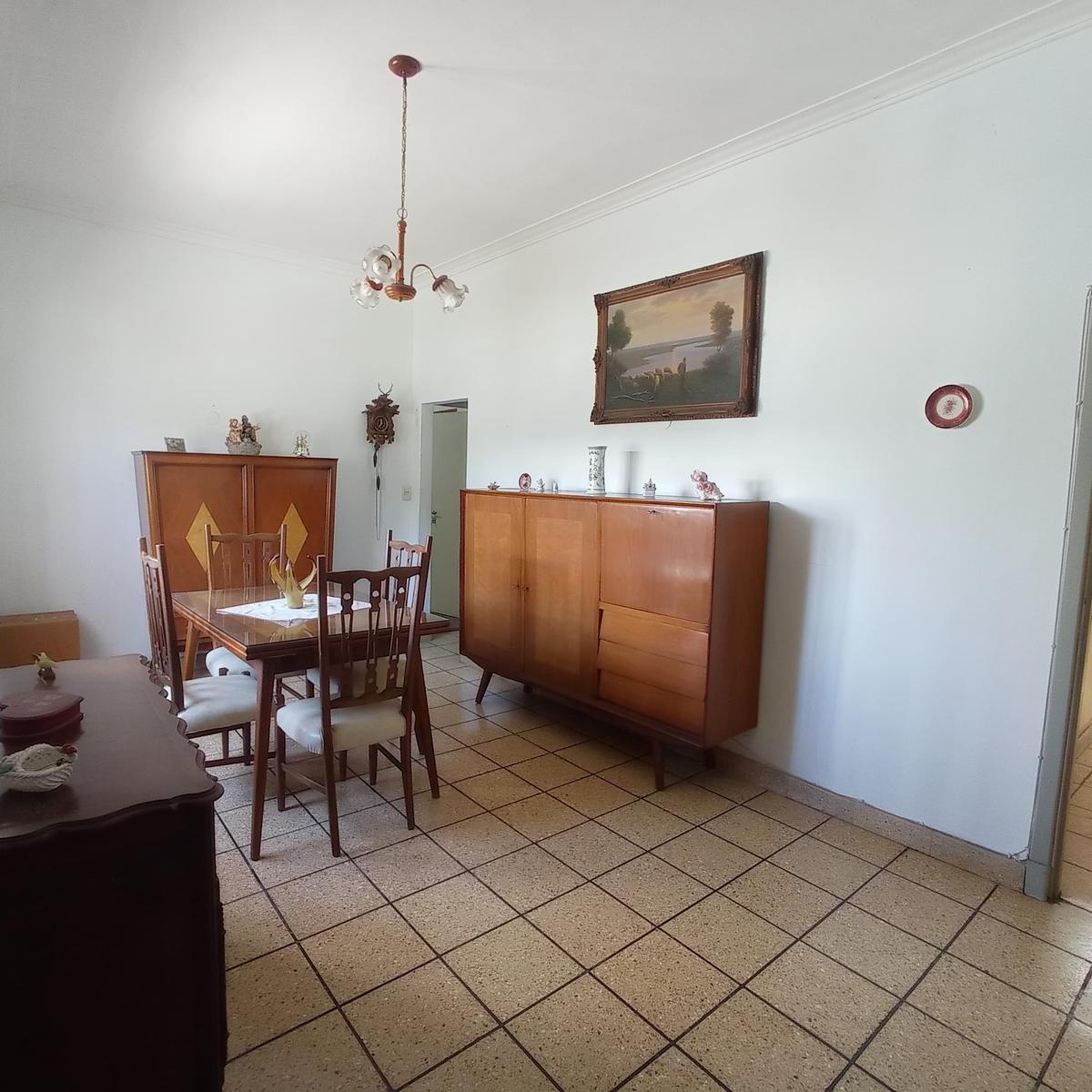 2 Casas en Venta en Block Sobre Espectacular Lote de 10 X 43,30 5