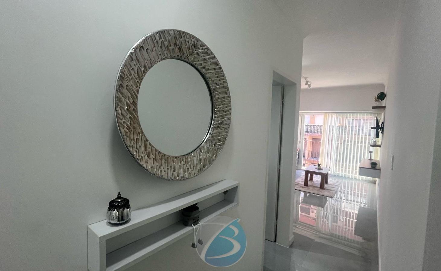 Foto de 2 ambientes con balcón saliente, imagen 2