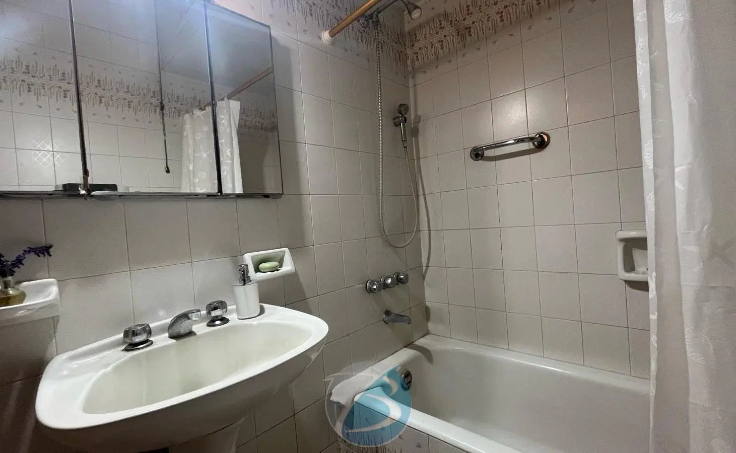 Chalet 3 ambientes con parque y quincho 2
