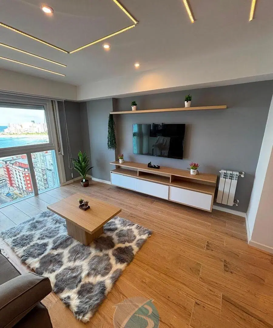 3 ambientes con balcón saliente y vista al mar 5