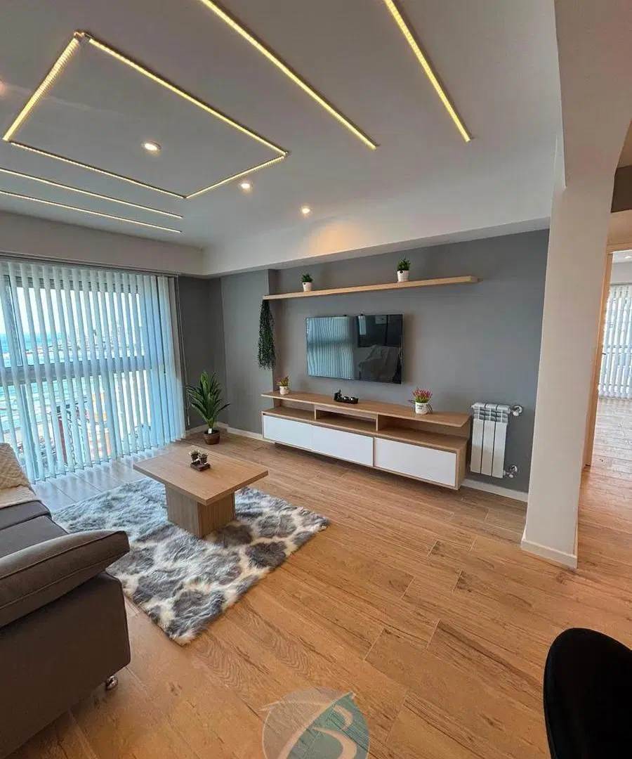 3 ambientes con balcón saliente y vista al mar 2