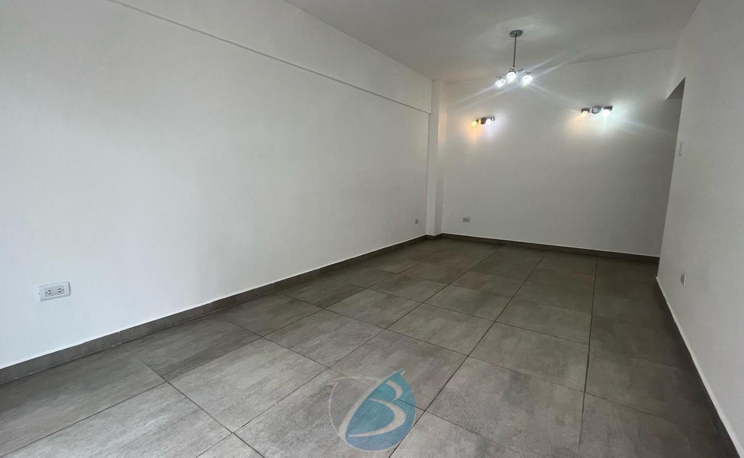 Foto de ALQUILER 24 MESES – 3 AMBIENTES A LA CALLE CON BALCÓN COCHERA FIJA, imagen 1