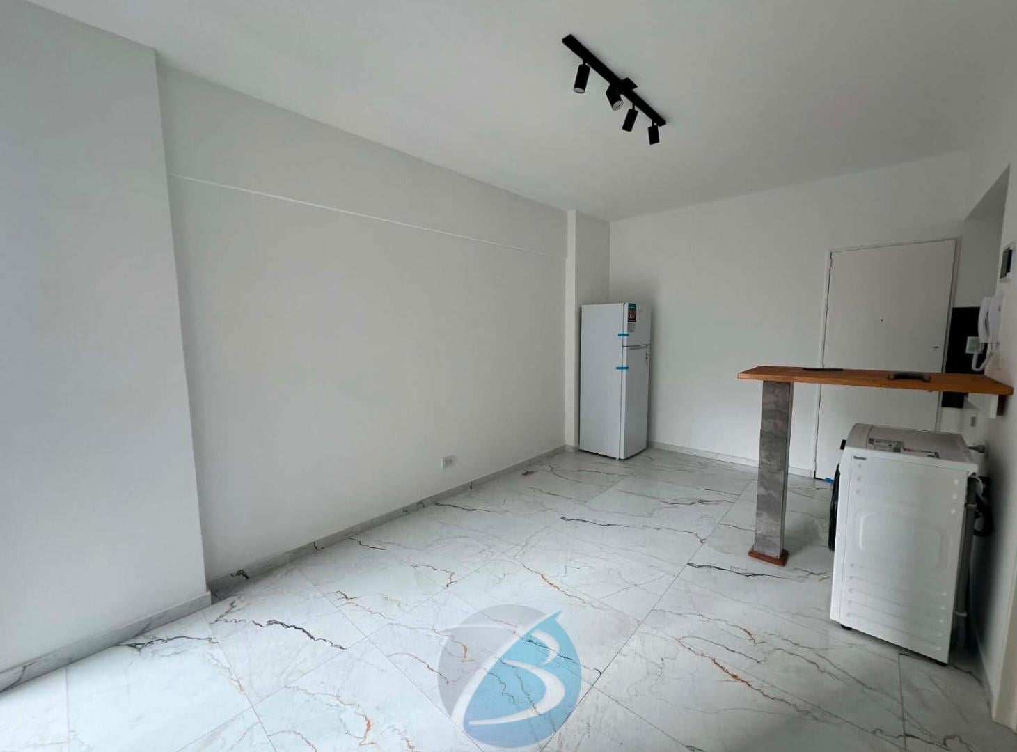 Foto de 1 ambiente al lateral, imagen 3