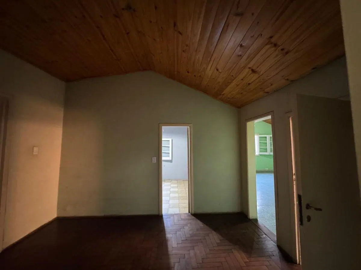 CHALET EN ADROGUE 3 AMBIENTES EXCELENTE UBICACION - CONSULTANOS ! 4